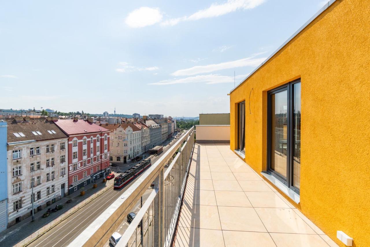 Penthouse # 81 With Panoramic View In Elite Rezidence With Free Parking Apartment Prag